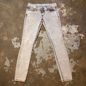 Express Gray Skinny Jeans with Vintage Wash